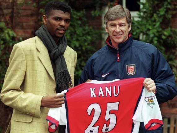 Nwankwo-Kanu-with-Arsene-Wenger