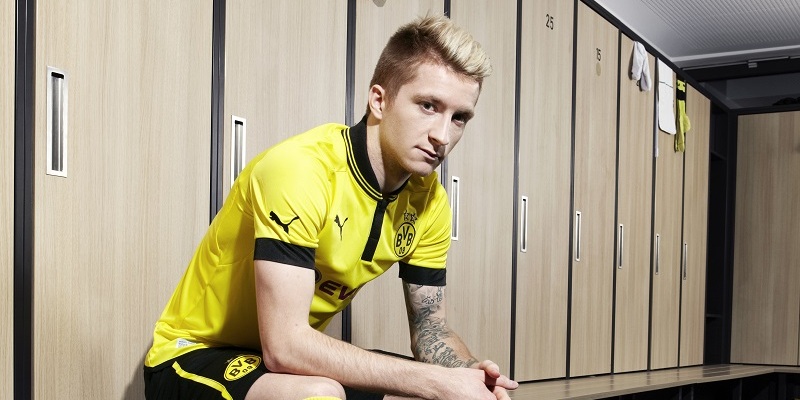 Marco Reus wearing the latest PUMA PowerCat 1 FG football boot.